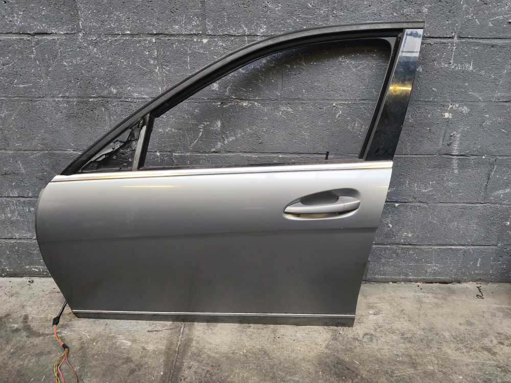 PORTE AVANT GAUCHE MERCEDES - Vue 1